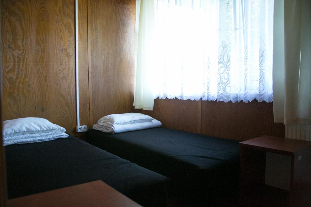 Camping Oaza Blonie Kornik Domki Standard - 3 Pokoje ภายนอก รูปภาพ