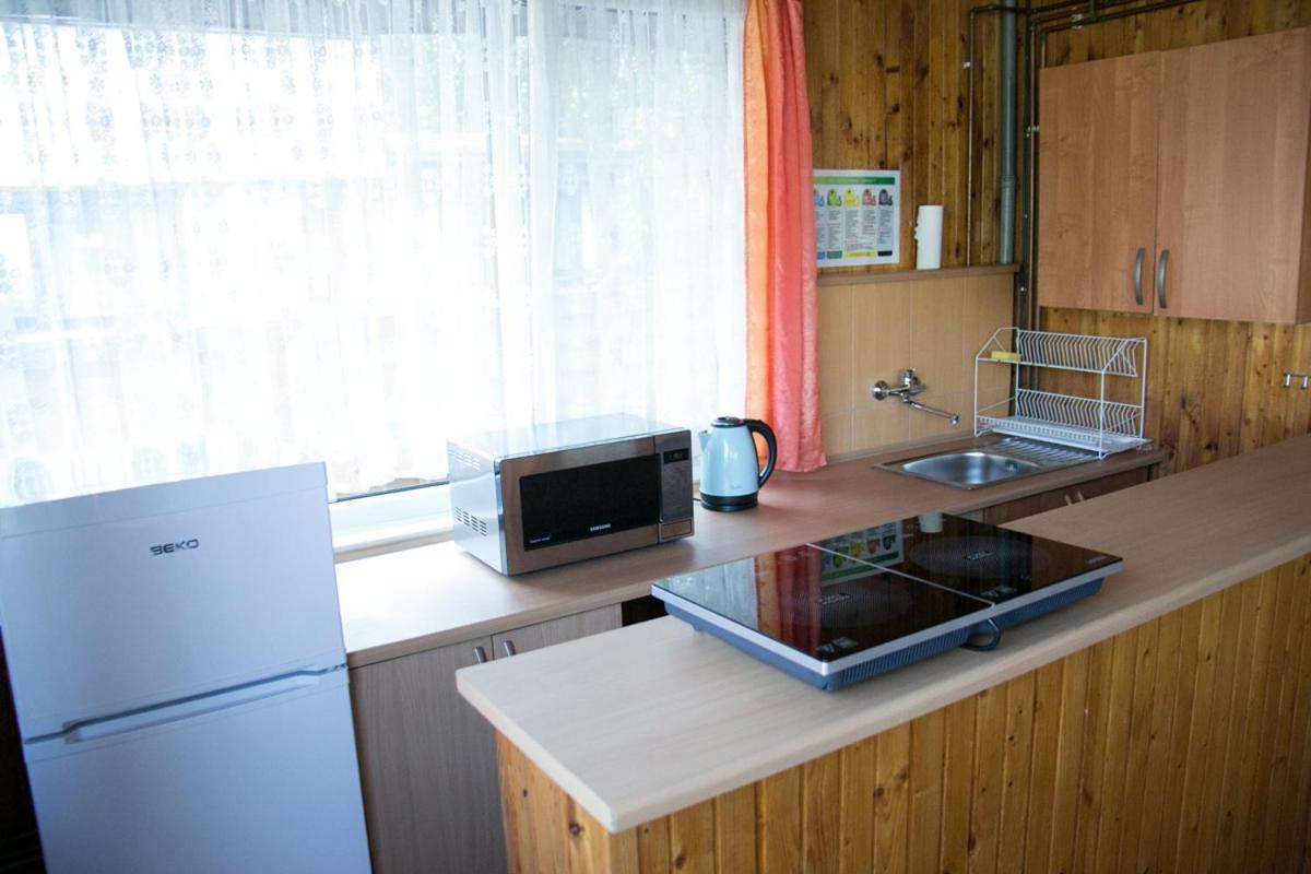 Camping Oaza Blonie Kornik Domki Standard - 3 Pokoje ภายนอก รูปภาพ