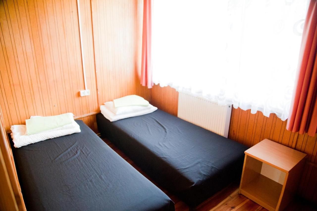 Camping Oaza Blonie Kornik Domki Standard - 3 Pokoje ภายนอก รูปภาพ